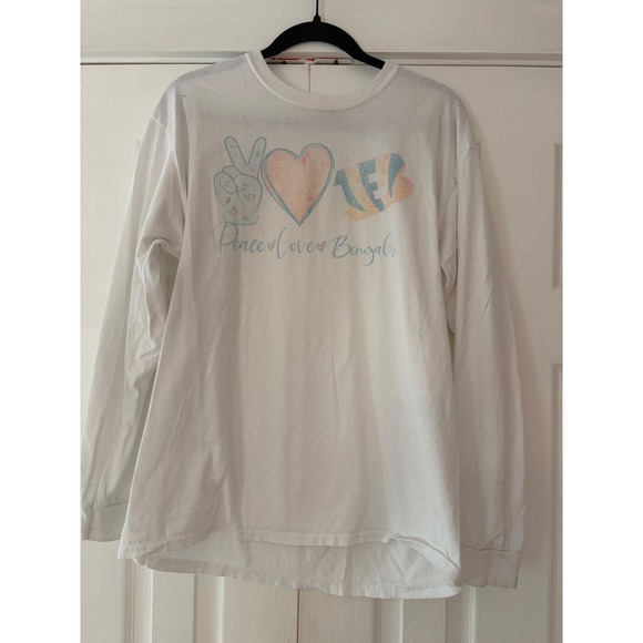 Gildan Other - Gildan Peace Love Bengals Long Sleeve Graphic T-Shirt White Large